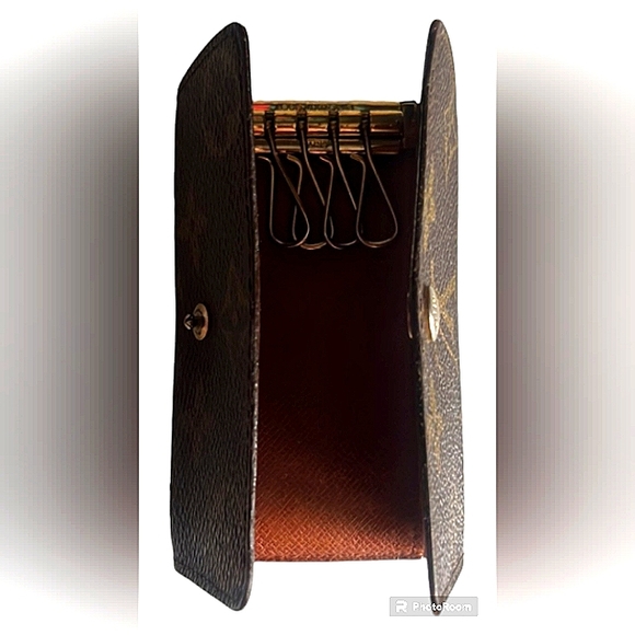 LOUIS VUITTON AUTHENTIC LEATHER SIGNATURE MONOGRAM KEYHOLDER UNISEX EUC - Picture 7 of 7